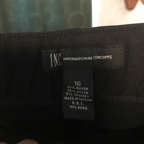 🌸Women’s Plus Size Stretch Slacks🌸 - Picture 3 of 3